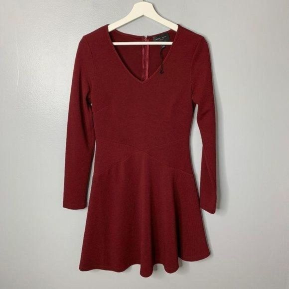 Romeo & Juliet Couture Skater‎ Dress